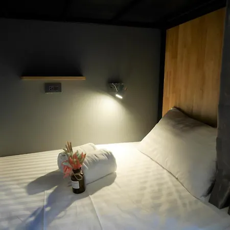 Ray Hostel Chiang Mai Exterior photo